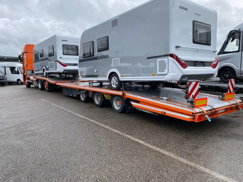 Caravan- und Reisemobiltransporte
